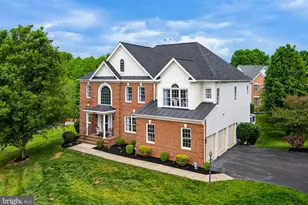 16502 Harbour Town Dr, Ashton, MD 20861 - Photo 57