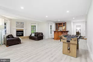 16502 Harbour Town Dr, Ashton, MD 20861 - Photo 49