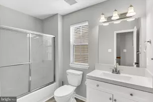 9411 Royal Bonnet Terrace, Gaithersburg, MD 20886 - Photo 35