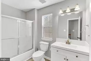 9411 Royal Bonnet Terrace, Gaithersburg, MD 20886 - Photo 37