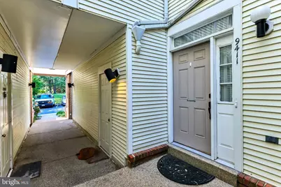 9411 Royal Bonnet Terrace, Gaithersburg, MD 20886 - Photo 5
