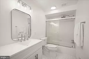 12912 Stallion Ct, Potomac, MD 20854 - Photo 23