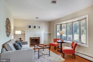 24109 Doreen Dr, Gaithersburg, MD 20882 - Photo 5