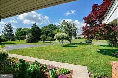 24109 Doreen Dr, Gaithersburg, MD 20882 - Photo 3