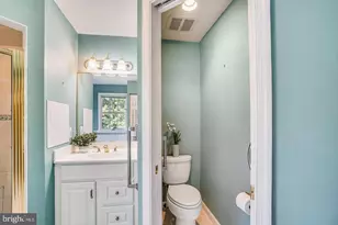 24109 Doreen Dr, Gaithersburg, MD 20882 - Photo 13