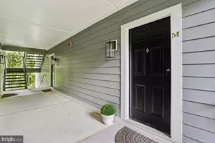 20408 Shore Harbour Dr, Germantown, MD 20874 - Photo 5