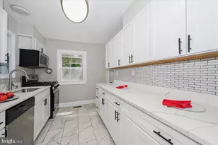 10607 Lilac Pl, Silver Spring, MD 20903 - Photo 11