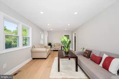 10607 Lilac Place, Silver Spring, MD 20903 - Photo 5