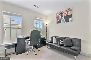 3908 Bryant Park Cir, Burtonsville, MD 20866 - Photo 25