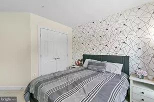 3908 Bryant Park Cir, Burtonsville, MD 20866 - Photo 23