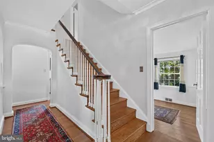 8112 Rayburn Rd, Bethesda, MD 20817 - Photo 5