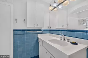 8112 Rayburn Rd, Bethesda, MD 20817 - Photo 33