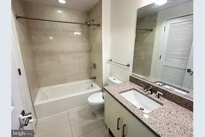 7171 Woodmont Avenue #606, Bethesda, MD 20815 - Photo 9
