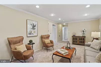 9001 Bannister Lane, Gaithersburg, MD 20879 - Photo 11