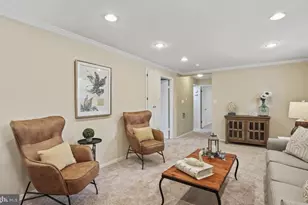 9001 Bannister Ln, Gaithersburg, MD 20879 - Photo 11