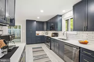 14513 Woodcrest Dr, Rockville, MD 20853 - Photo 11