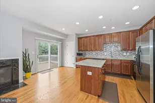 21 Inkberry Cir, Gaithersburg, MD 20877 - Photo 13
