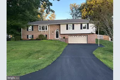 17617 Prince Edward Drive, Olney, MD 20832 - Photo 1