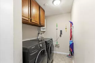 21917 Foxlair Rd, Gaithersburg, MD 20882 - Photo 17