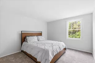 21917 Foxlair Rd, Gaithersburg, MD 20882 - Photo 25