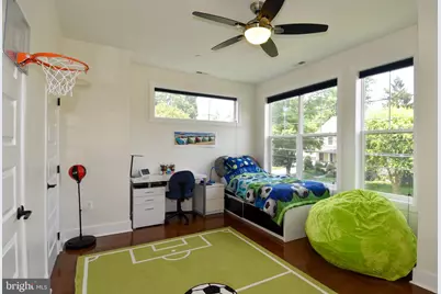 5802 Wilmett, Bethesda, MD 20817 - Photo 39