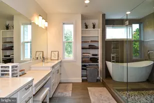 5802 Wilmett, Bethesda, MD 20817 - Photo 49