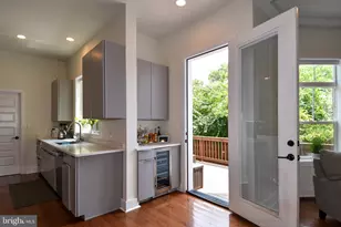 5802 Wilmett, Bethesda, MD 20817 - Photo 25