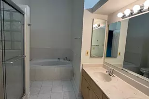 11035 Cedarwood Dr, Rockville, MD 20852 - Photo 15