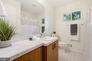 404 Silver Rock Rd, Rockville, MD 20851 - Photo 19