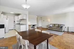 10201 Grosvenor, Rockville, MD 20852 - Photo 11
