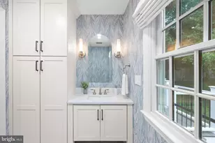 403 E Melbourne Ave, Silver Spring, MD 20901 - Photo 11