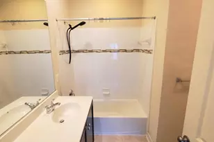 135 Prado Ln, Clarksburg, MD 20871 - Photo 23