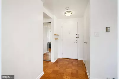 10201 Grosvenor Place #712, Rockville, MD 20852 - Photo 23