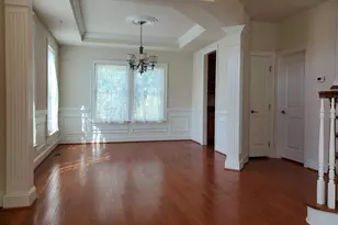 411 Greenebaum Ln, Gaithersburg, MD 20878 - Photo 5