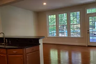 411 Greenebaum Ln, Gaithersburg, MD 20878 - Photo 19