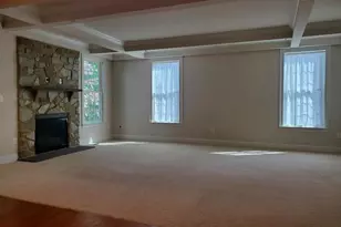 411 Greenebaum Ln, Gaithersburg, MD 20878 - Photo 9