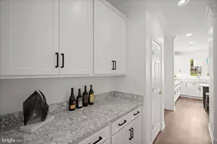 15300 Kwanzan Ct, North Potomac, MD 20878 - Photo 9