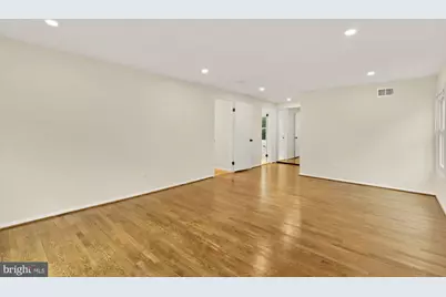 8416 Fox Run, Potomac, MD 20854 - Photo 41