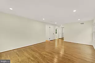 8416 Fox Run, Potomac, MD 20854 - Photo 41