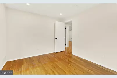 8416 Fox Run, Potomac, MD 20854 - Photo 33
