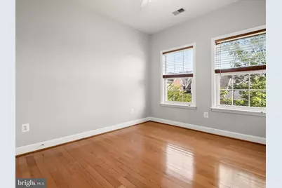 563 Pelican Avenue, Gaithersburg, MD 20877 - Photo 33