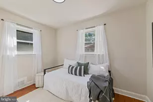 10205 Douglas Ave, Silver Spring, MD 20902 - Photo 15