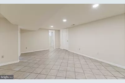 10205 Douglas Avenue, Silver Spring, MD 20902 - Photo 21