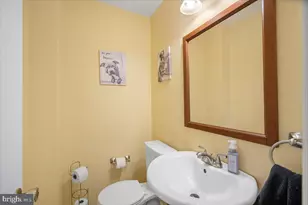 807 Brice Rd, Rockville, MD 20852 - Photo 23