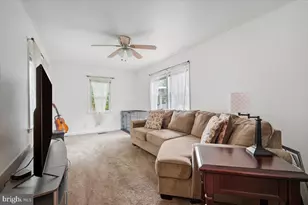 807 Brice Rd, Rockville, MD 20852 - Photo 17