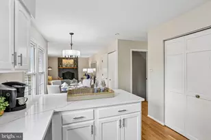 8609 Aqueduct Rd, Potomac, MD 20854 - Photo 7