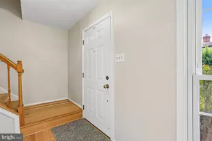 8609 Aqueduct Rd, Potomac, MD 20854 - Photo 3