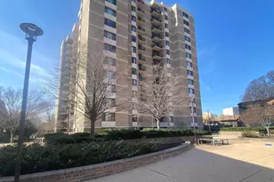 118 Monroe St, Rockville, MD 20850 - Photo 3