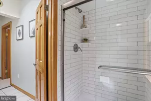6939 Wick Ln, Rockville, MD 20855 - Photo 27