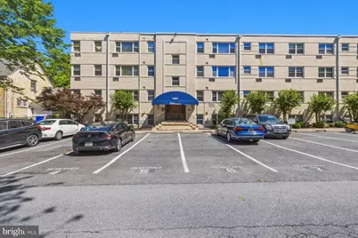 4803 Wellington Drive #102, Chevy Chase, MD 20815 - Photo 15